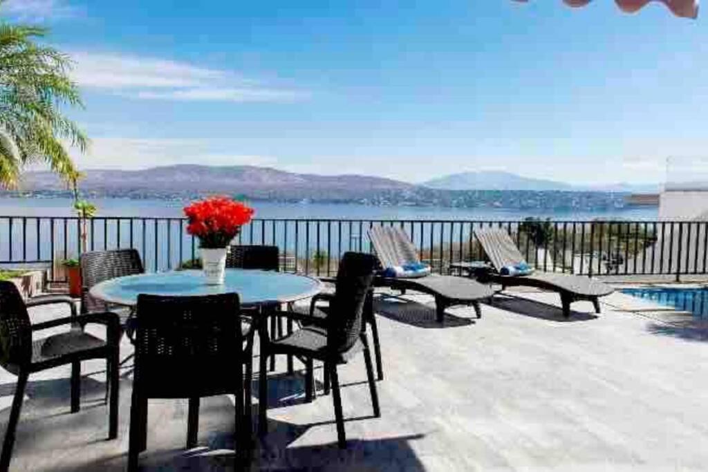 Vistalago Villa Tequesquitengo Esterno foto
